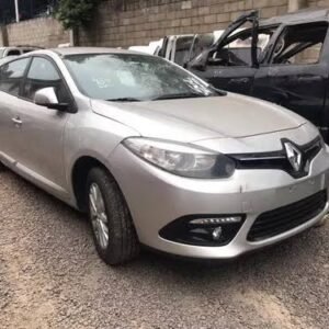 PÁRA-CHOQUE DIANTEIRO FLUENCE